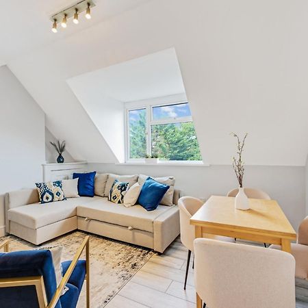 Sweet And Lovely 2Br With Free Parking London Eksteriør bilde