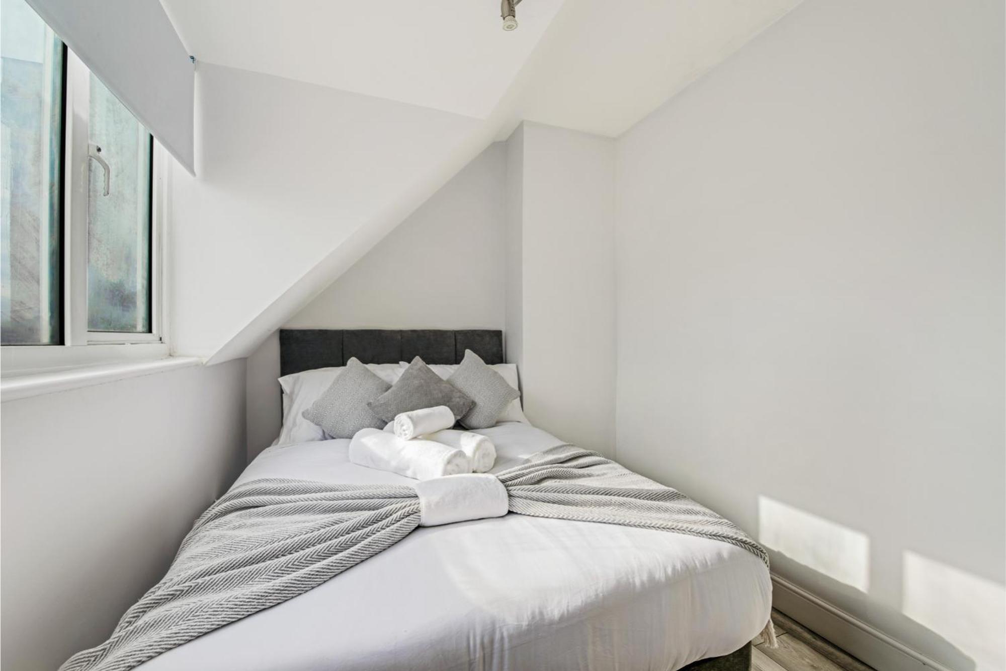 Sweet And Lovely 2Br With Free Parking London Eksteriør bilde