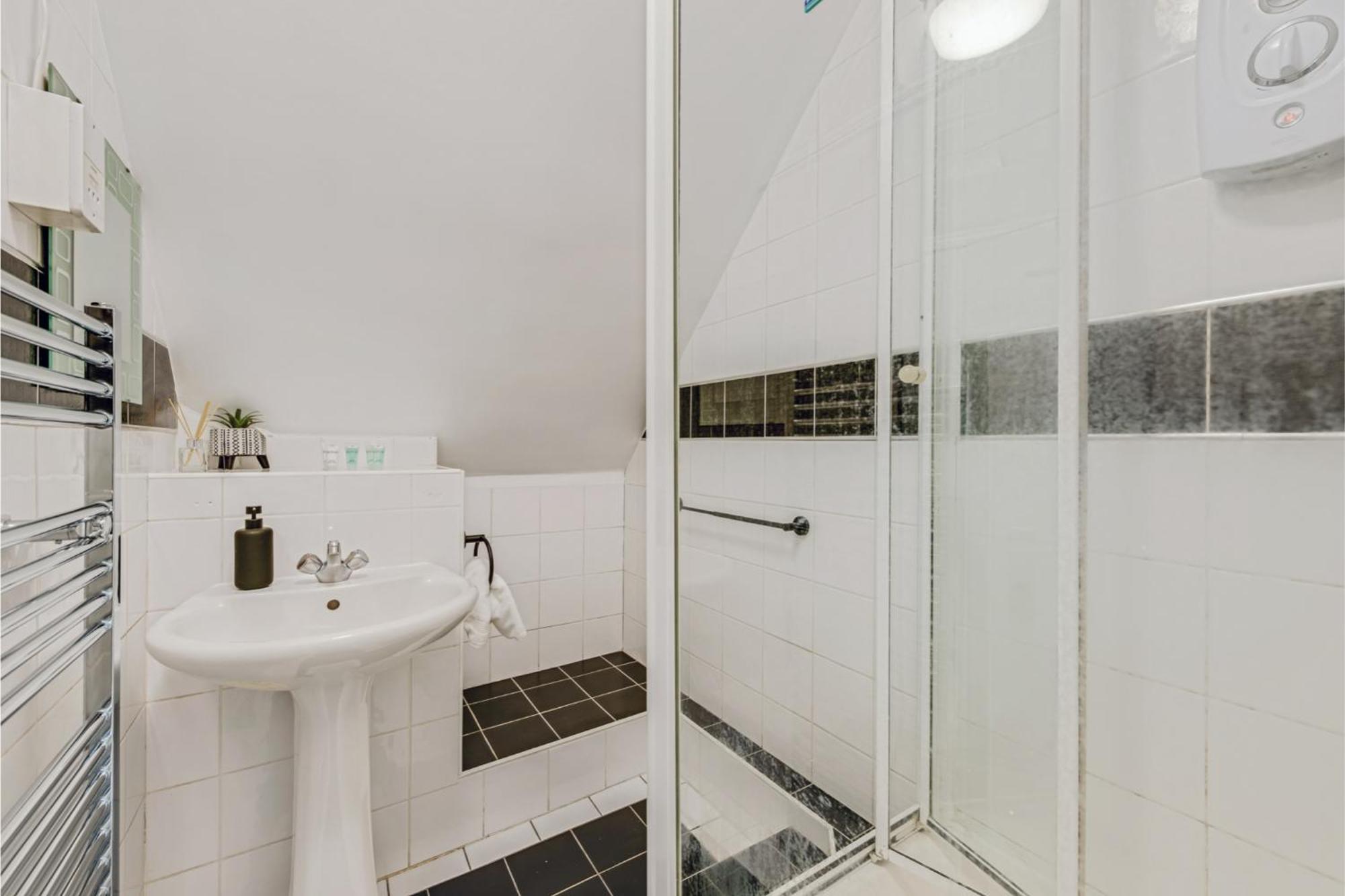 Sweet And Lovely 2Br With Free Parking London Eksteriør bilde
